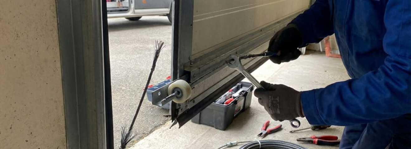 value-driven garage door cable replacement cost in Los Angeles, CA