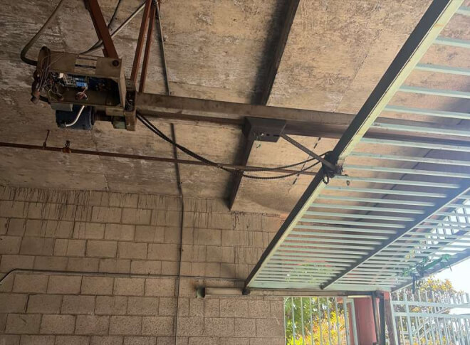 professional garage door repair