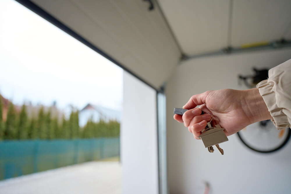 comprehensive roll-up door repair in Los Angeles, CA