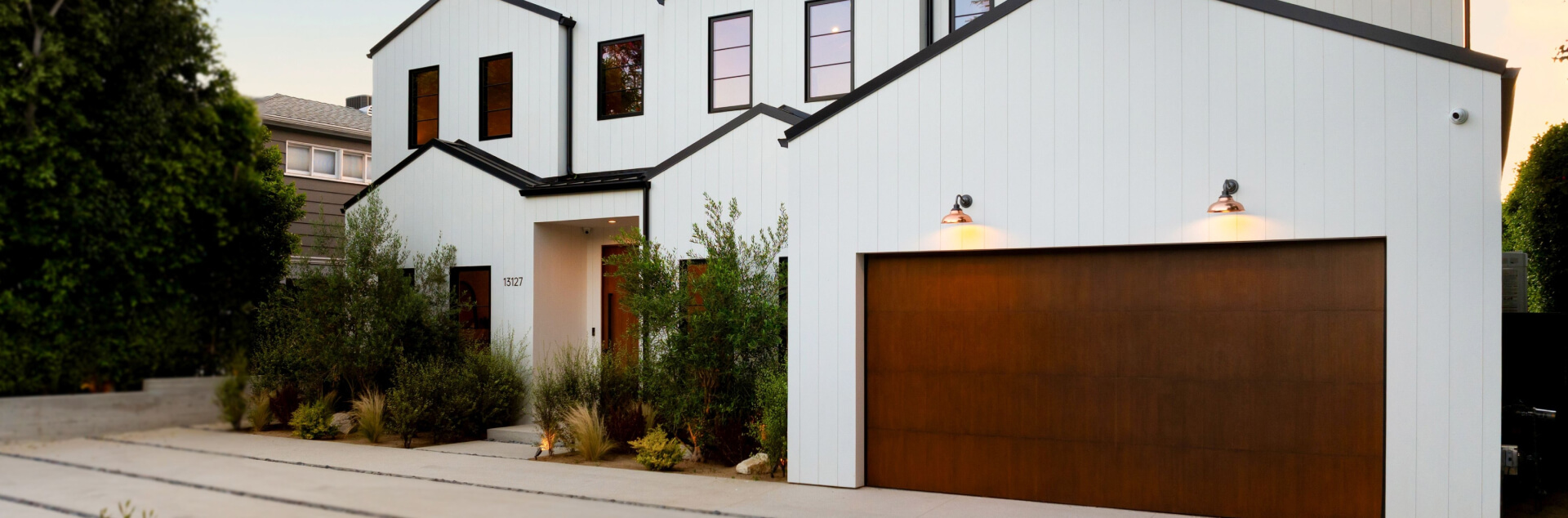 local garage door repair in Long Beach